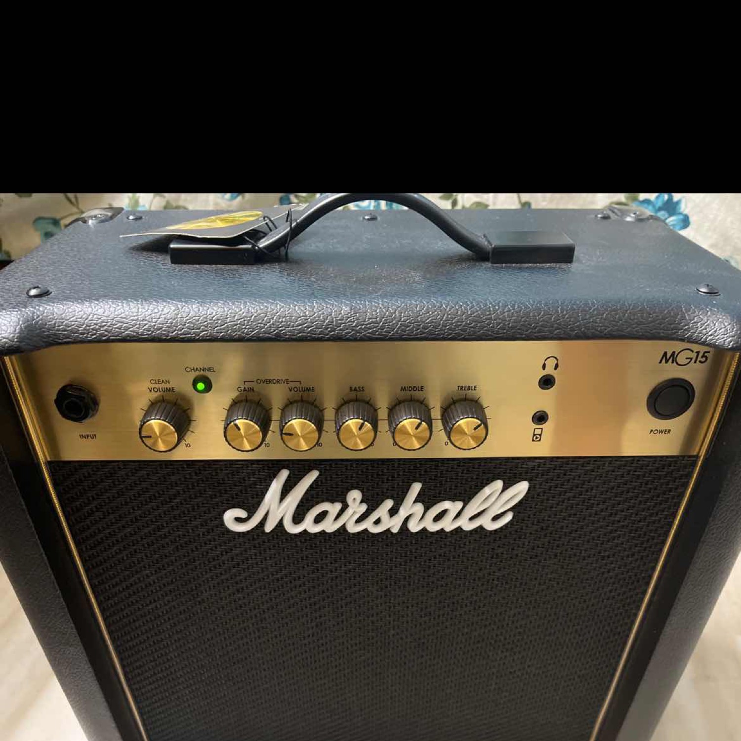 Buy Used 'Marshal MG 15 gold Guitar Amplifier' Online | Bajaao 