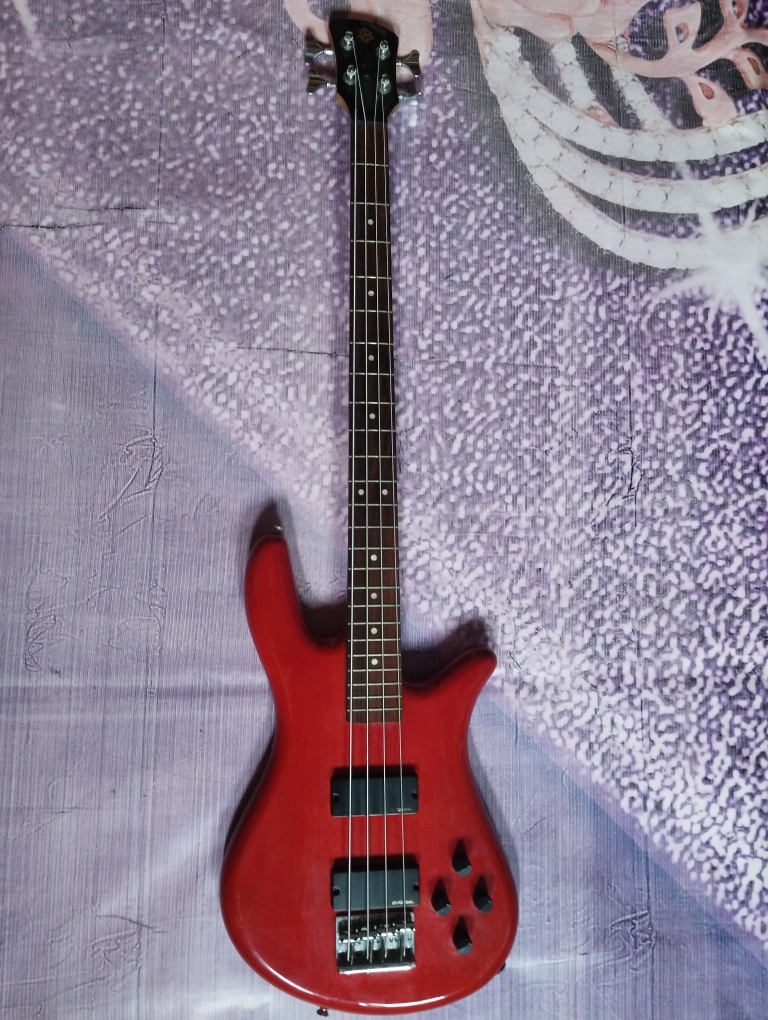 Used Bass guitars for Sale Buy Second Hand Bass guitars Bajaao