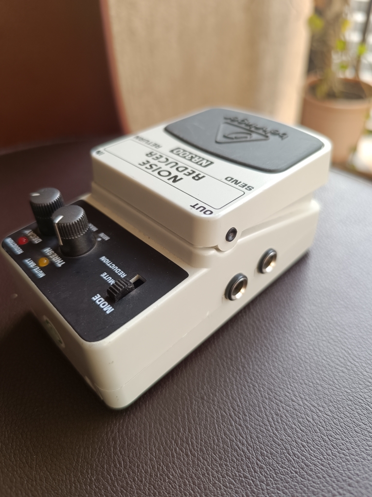 Buy Used 'Behringer NR300 NOISE REDUCER' Online Bajaao Used Gear
