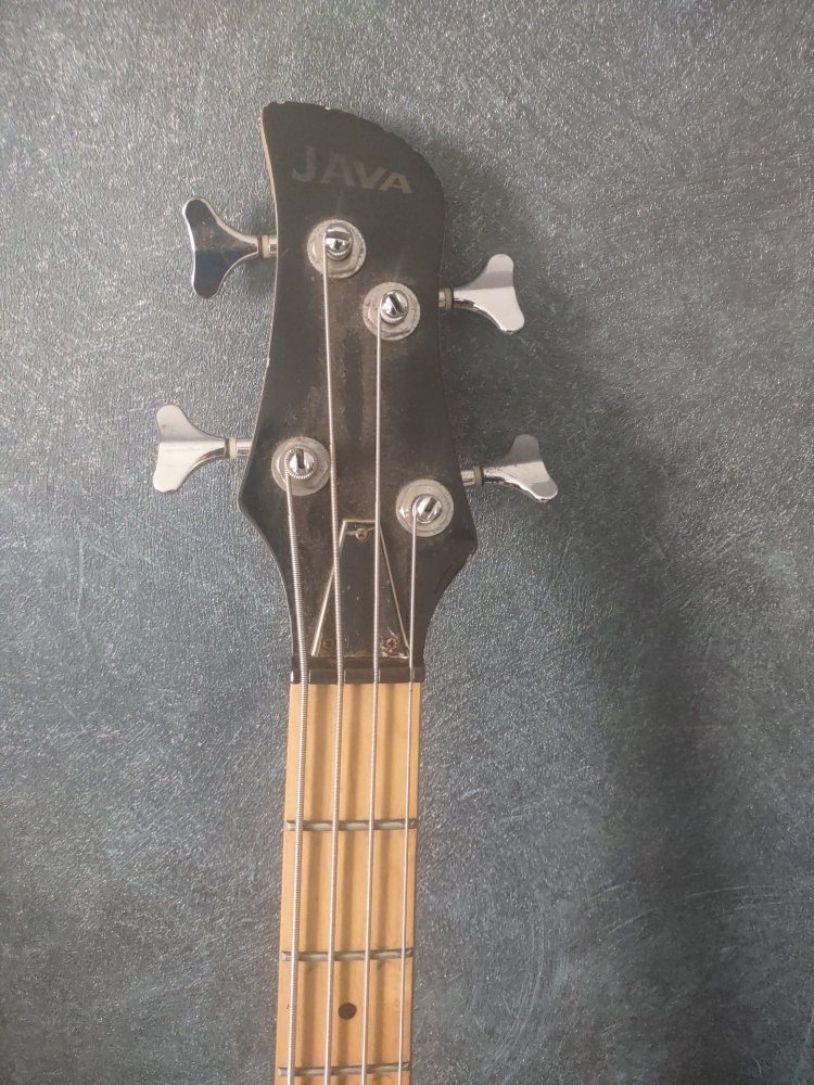 Buy Used '4-String Java bass Guitar' Online | Bajaao Used Gear