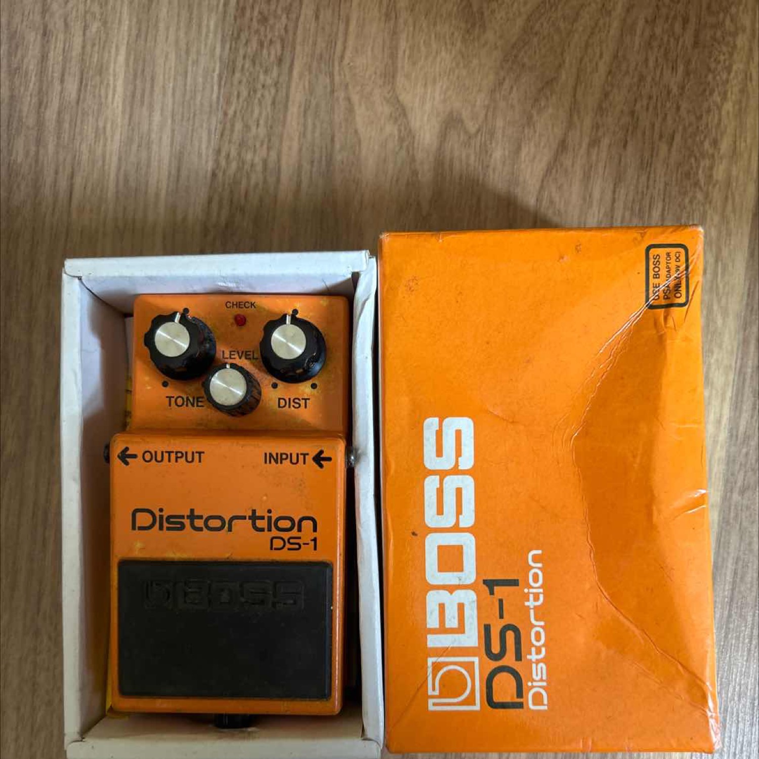 Buy Used 'Classic distortion pedal Boss DS 1' Online Bajaao Used Gear