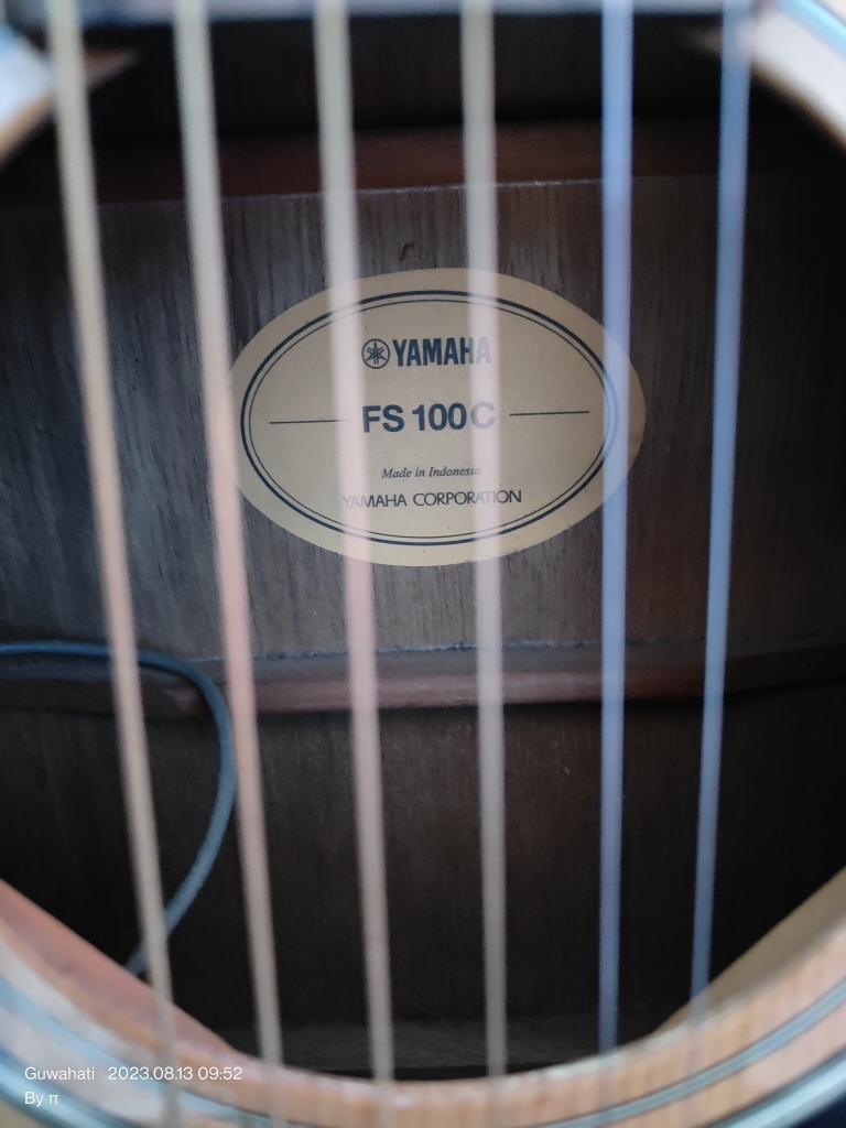 Yamaha deals 100c guitar