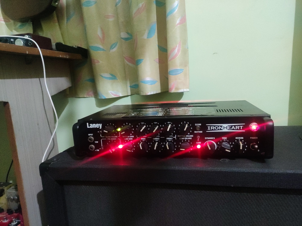 Buy Used 'Laney IRT Ironheart Studio' Online Bajaao Used Gear