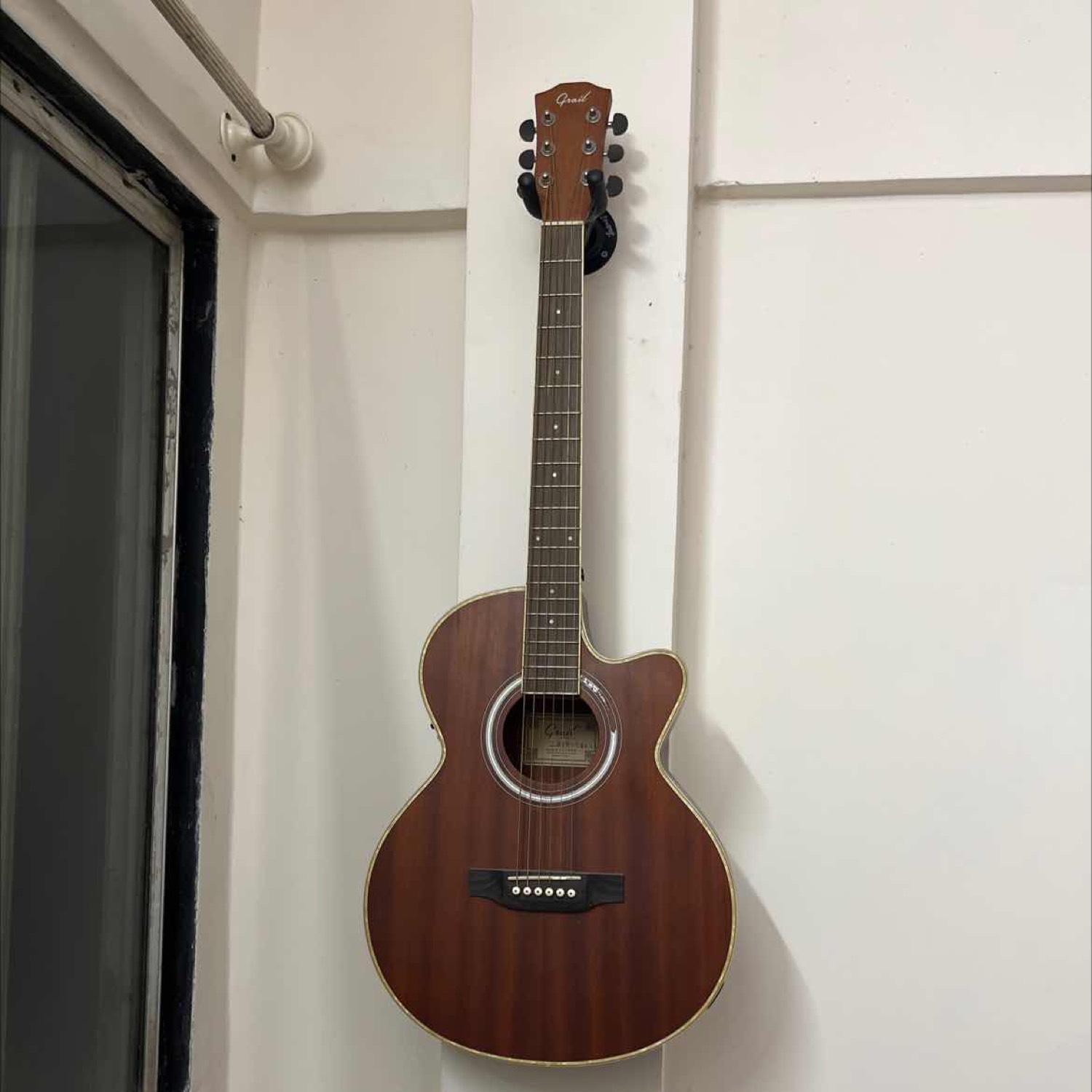 Grail semi acoustic deals guitar