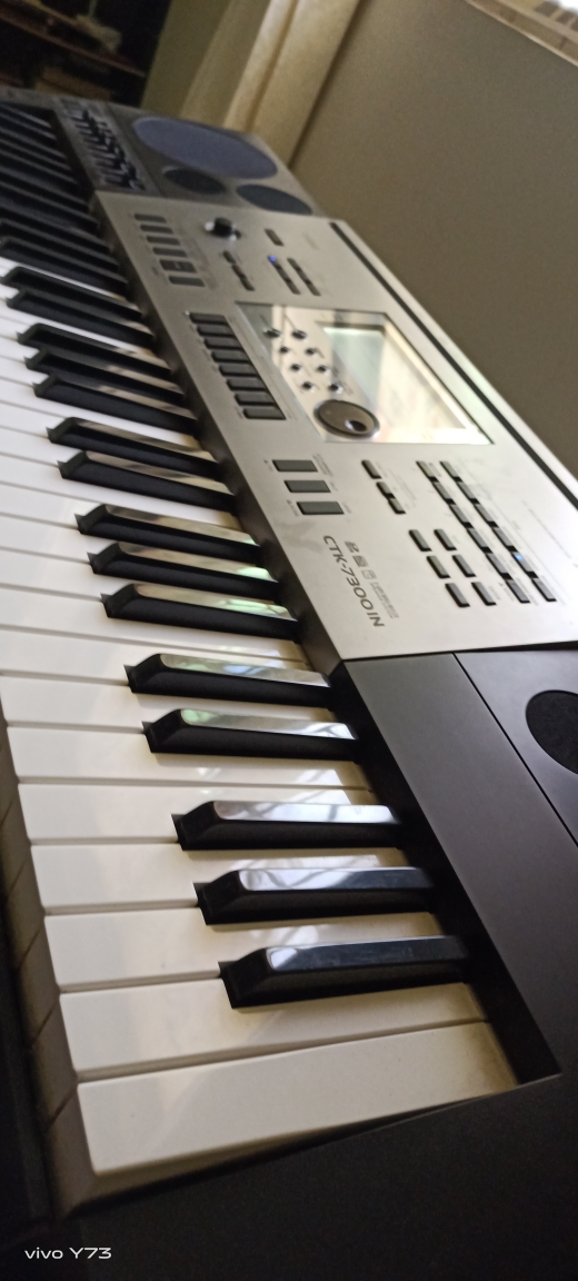 Casio ctk 7300in olx hotsell