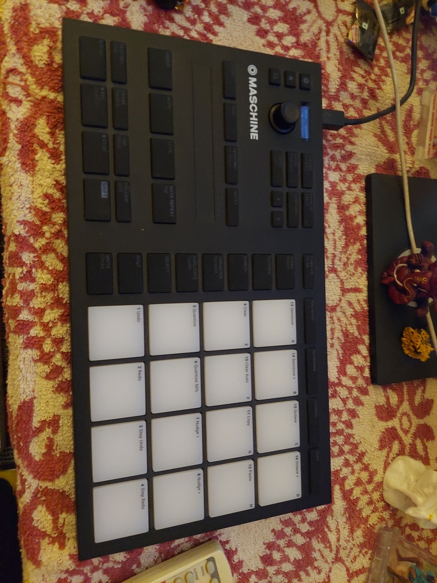 Native Instruments Maschine Mikro Mk3