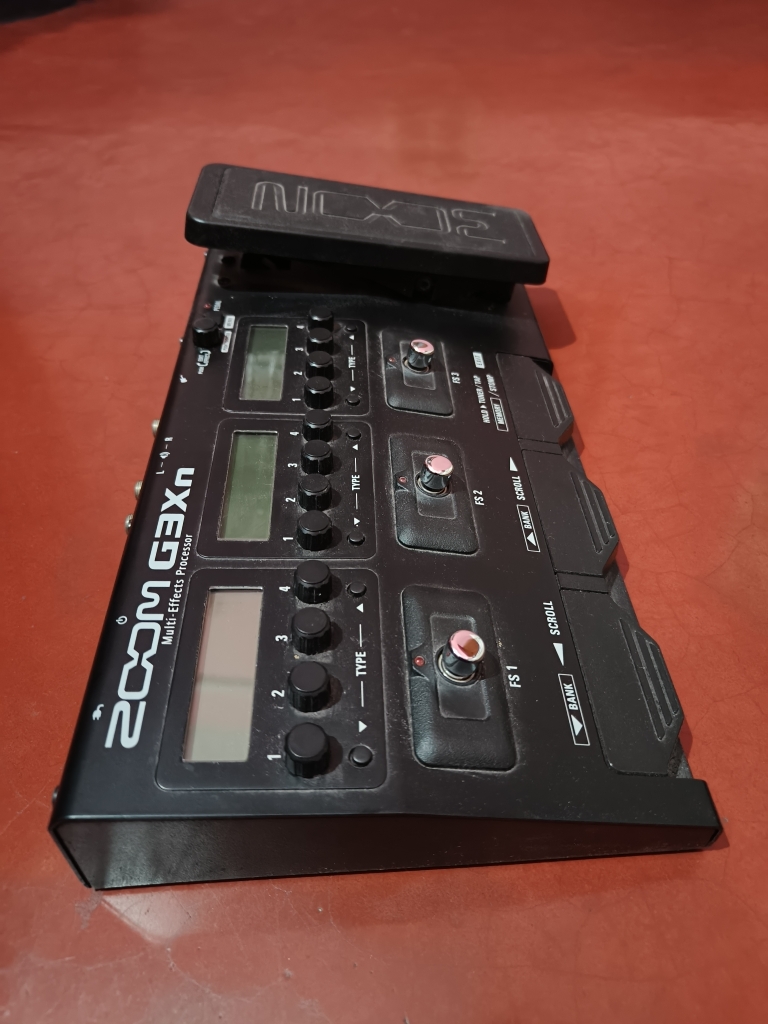 Zoom G3Xn Multi-Effects Processor | Guitar Center