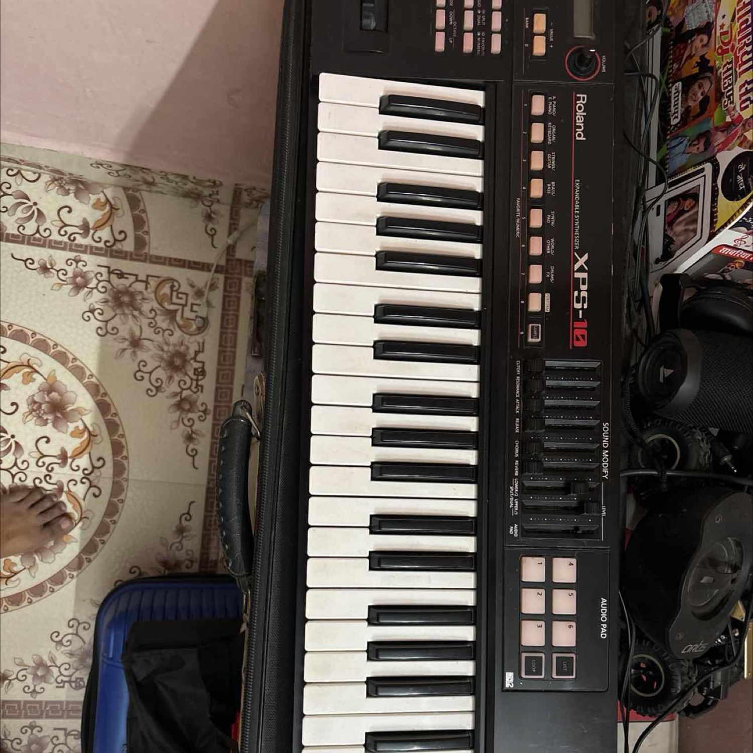 Olx roland deals keyboard