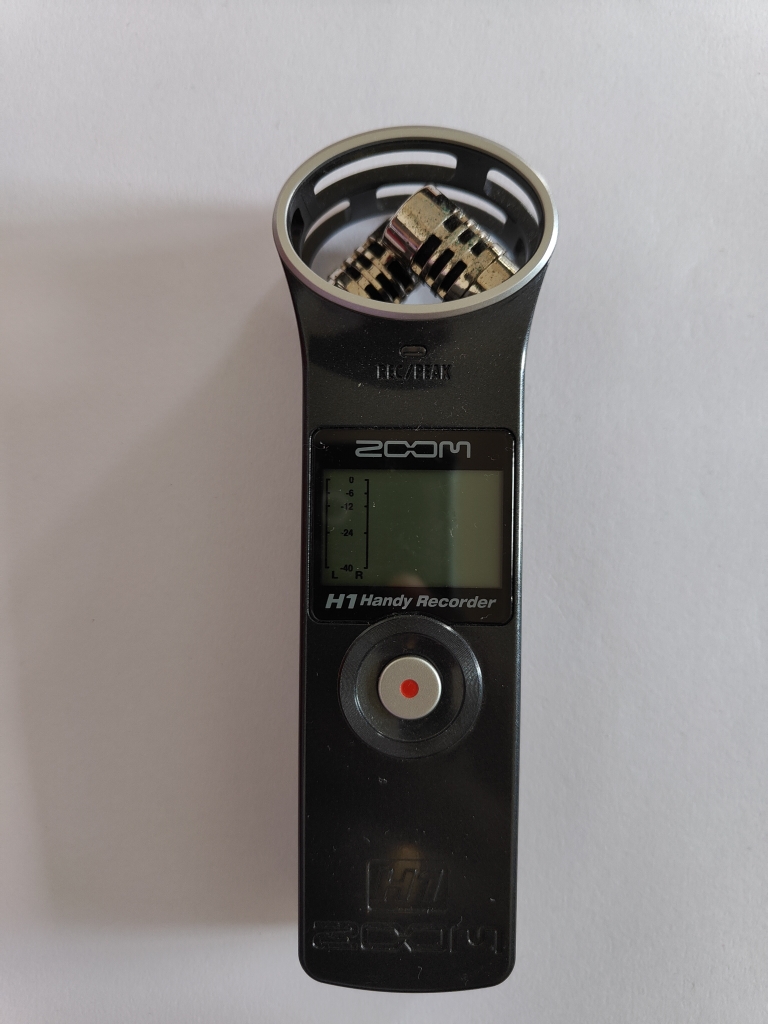 Buy Used 'Zoom H1 Handy Portable Digital Recorder' Online Bajaao Used