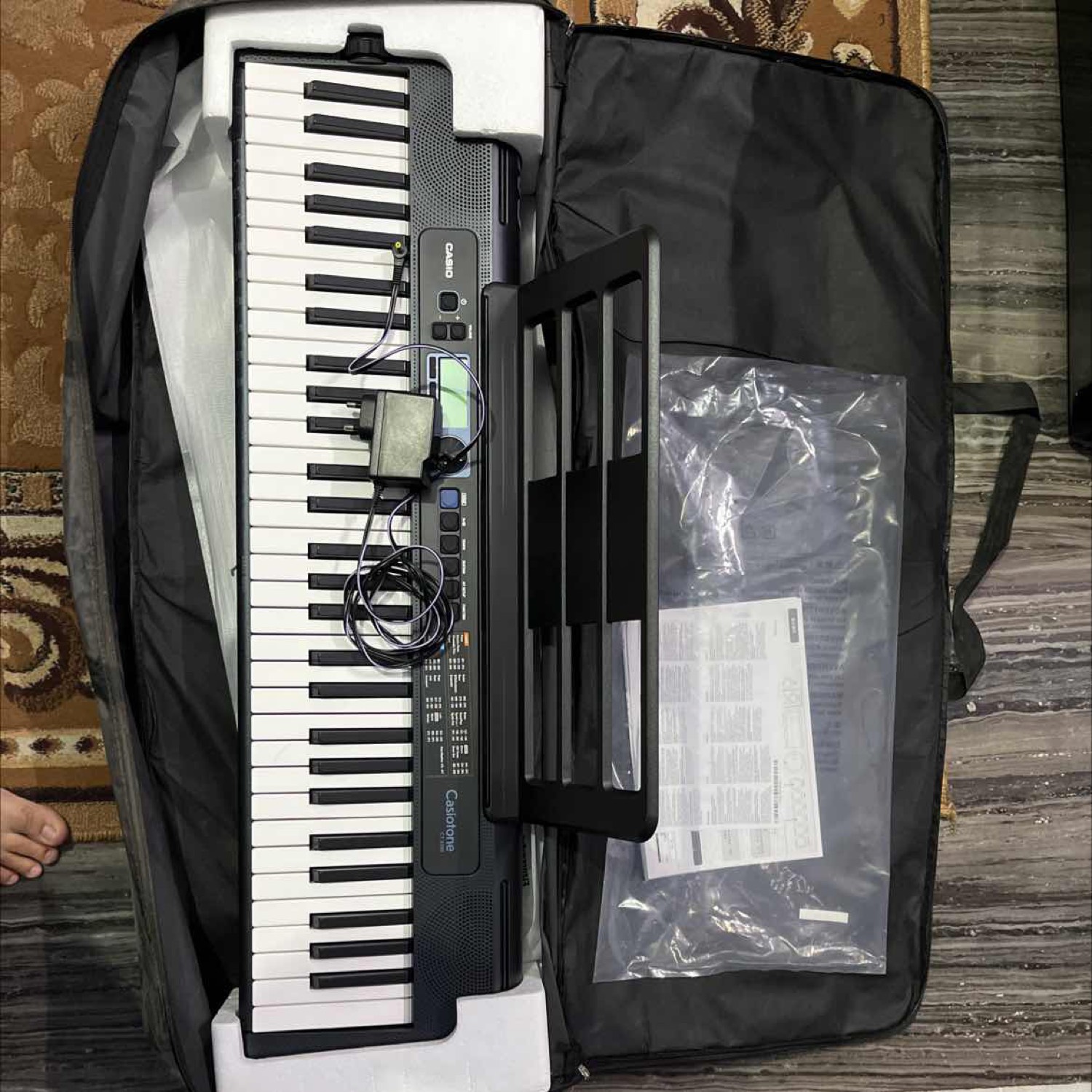 ほぼ未使用品 CASIO casiotone CT-S300 Casio Casiotone CT-S300 61-Key Digital Keyboard for sale