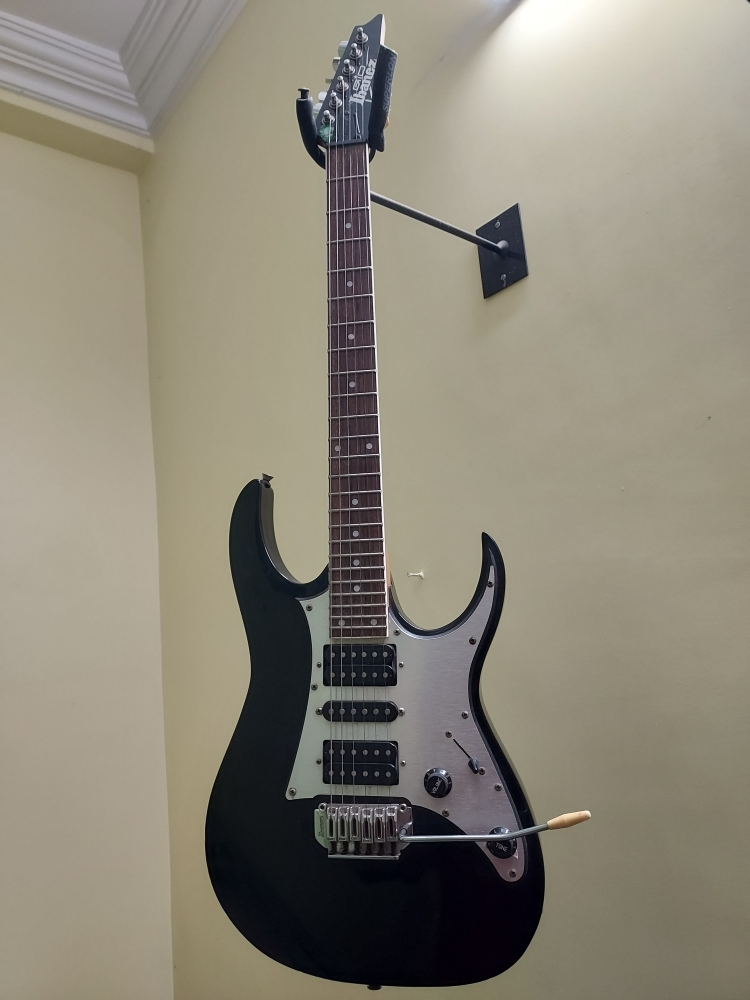 Ibanez deals gio used