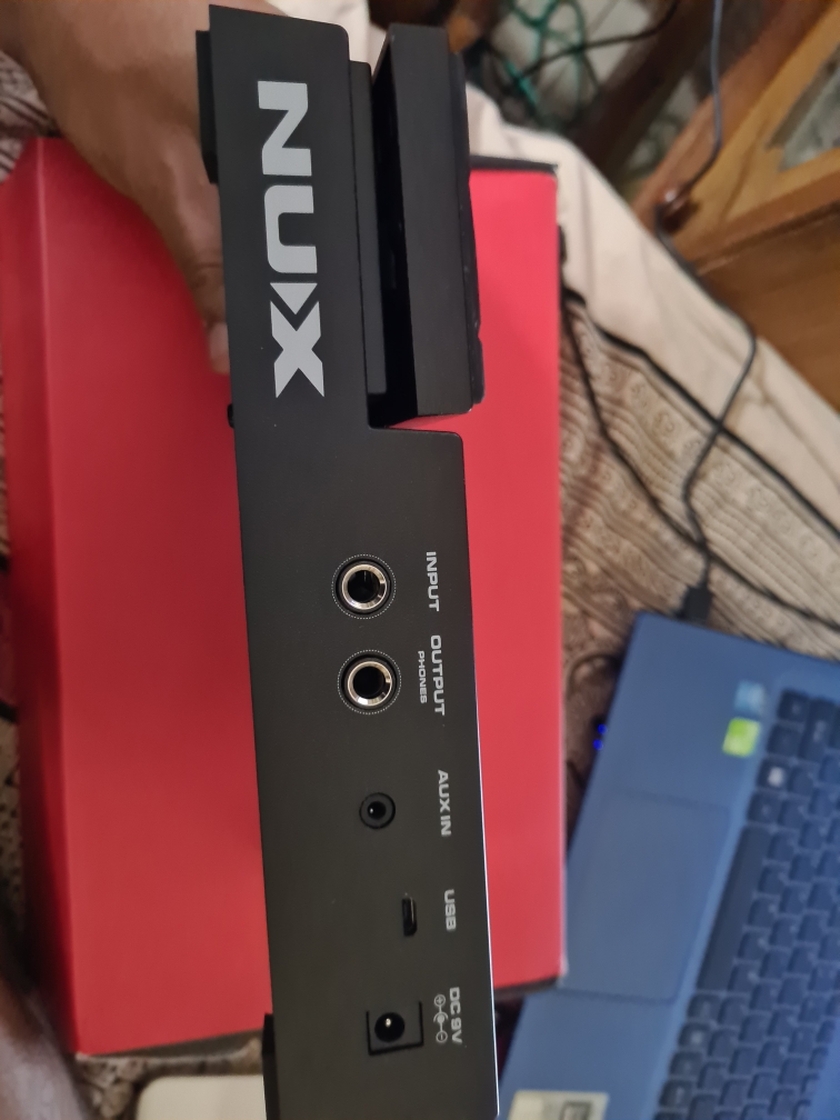 Buy Used 'Nux Mg 300 Guitar Multi Effect Processor And Foldable Guitar