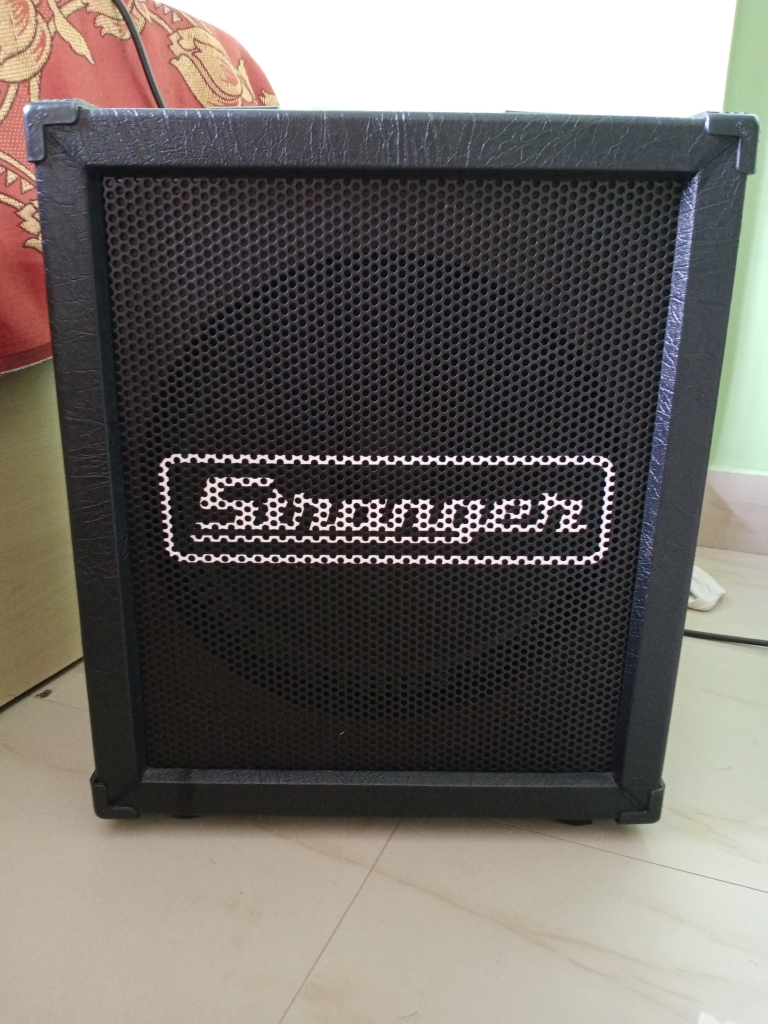 Stranger guitar deals amplifier price