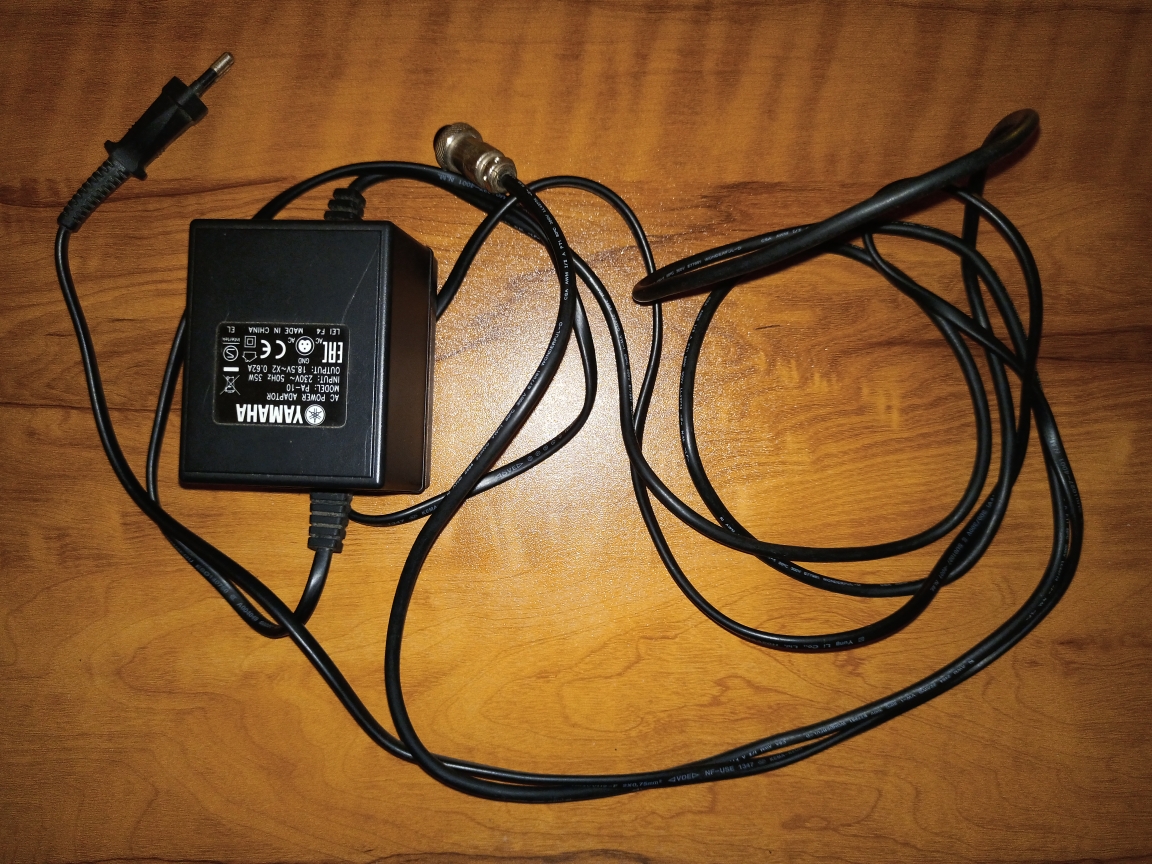 Buy Used 'Yamaha MG10XU Analog mixer 10 Channels 24 Effects Original