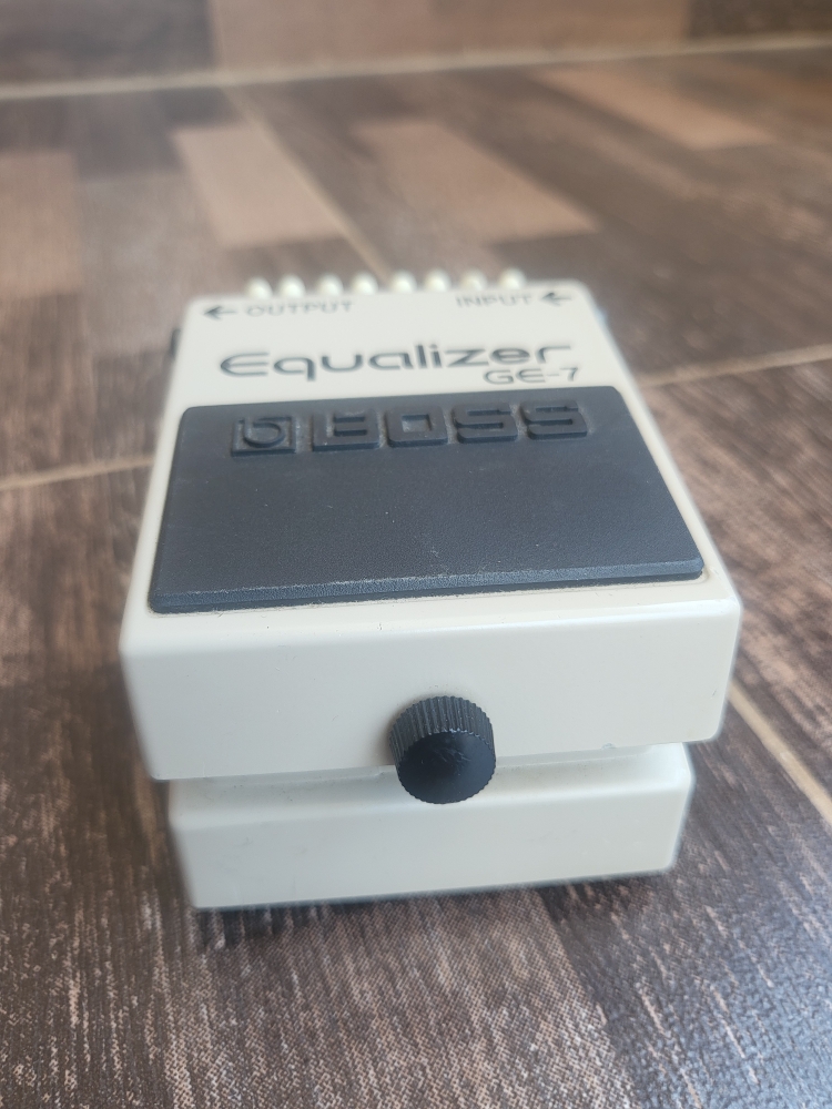 BOSS Equalizer GE-7 箱ナシ 81mrzJo1l0L._UF894,1000_QL80_.jpg
